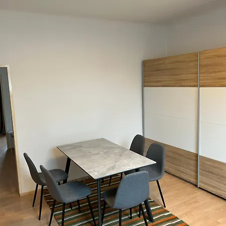 Apartmentregina, Renoviert!