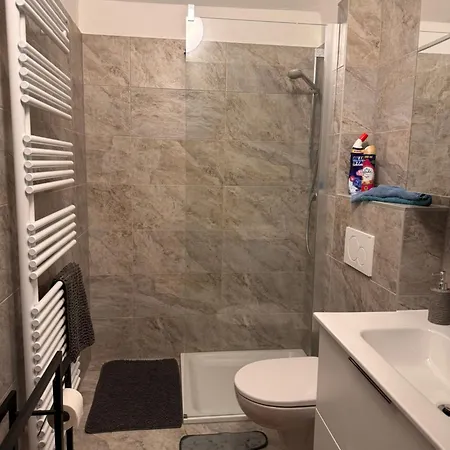 Apartmentregina, Renoviert! 克尼特尔费尔德